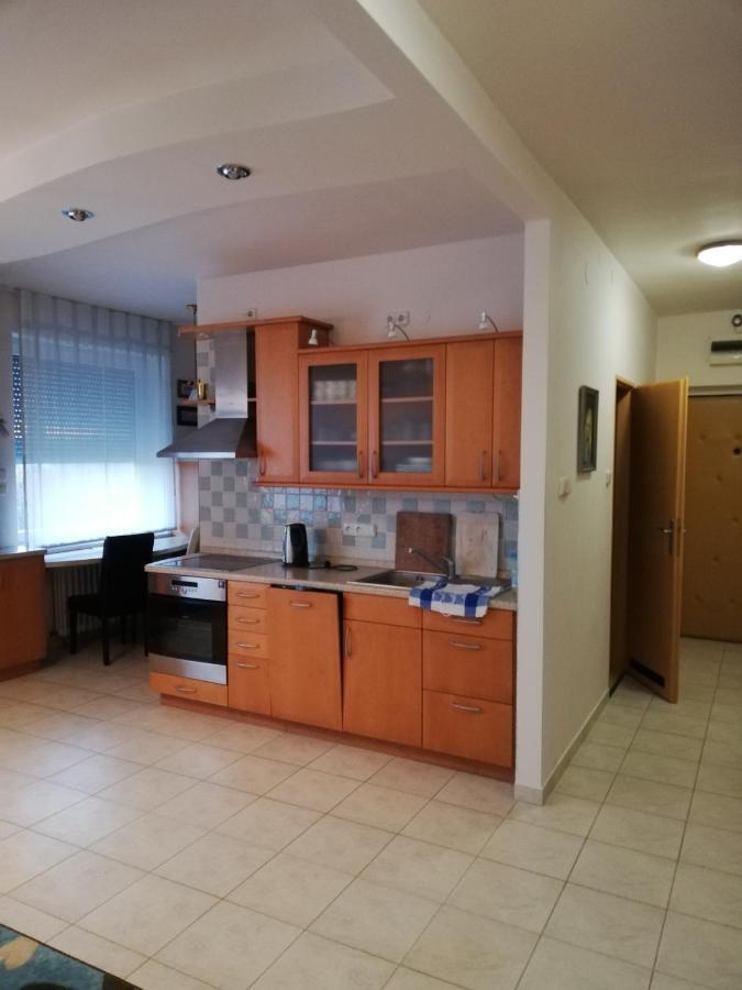 Ferienwohnung Plne Vybaveny Apartman Polni 1299 Kojetín Exterior foto
