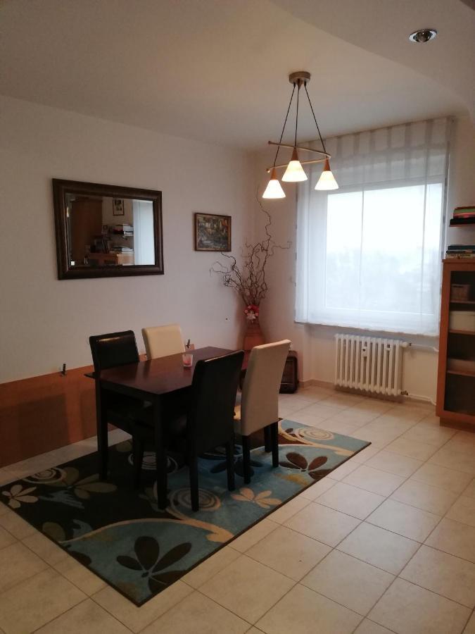 Ferienwohnung Plne Vybaveny Apartman Polni 1299 Kojetín Exterior foto